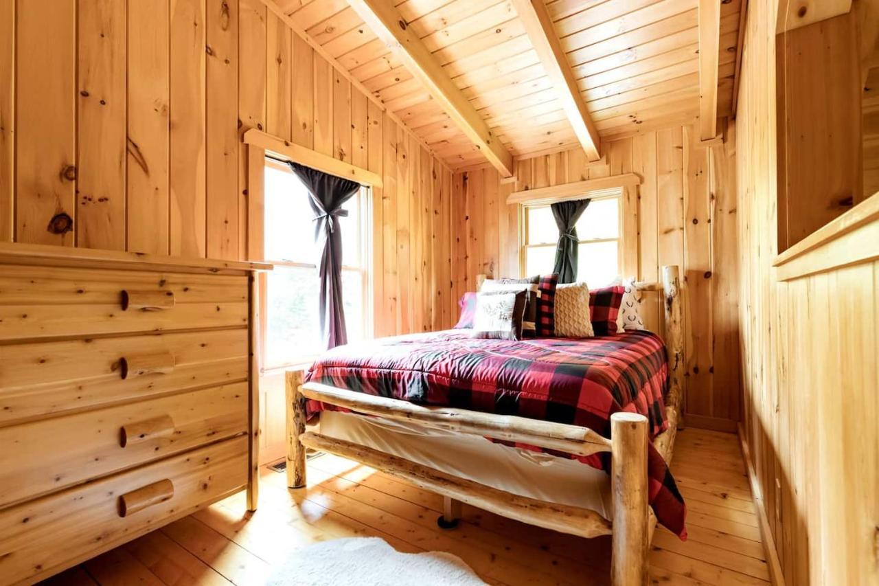 Вилла Smoky Mtn Hideaway - Cabin W/ Hot Tub & Pool Table Севьервилл Экстерьер фото